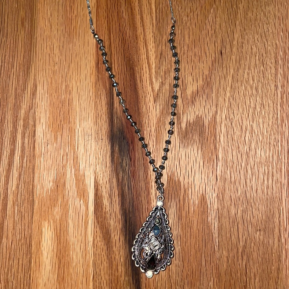 Long necklace